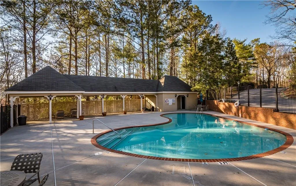 504 Bainbridge Drive, Sandy Springs, Georgia 30327, 3 Bedrooms Bedrooms, ,2 BathroomsBathrooms,Residential,Sold,504 Bainbridge Drive,5970236
