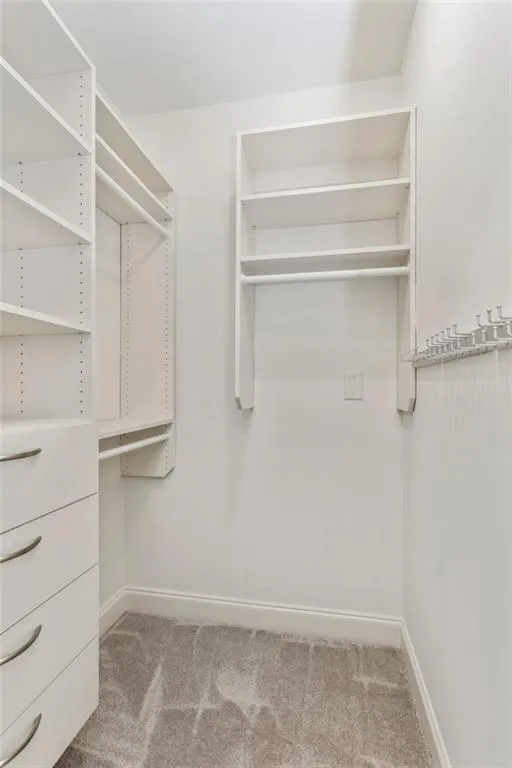 329 Le Gran Bend, Atlanta, Georgia 30328, 2 Bedrooms Bedrooms, ,2 BathroomsBathrooms,Residential,Sold,329 Le Gran Bend,6884389