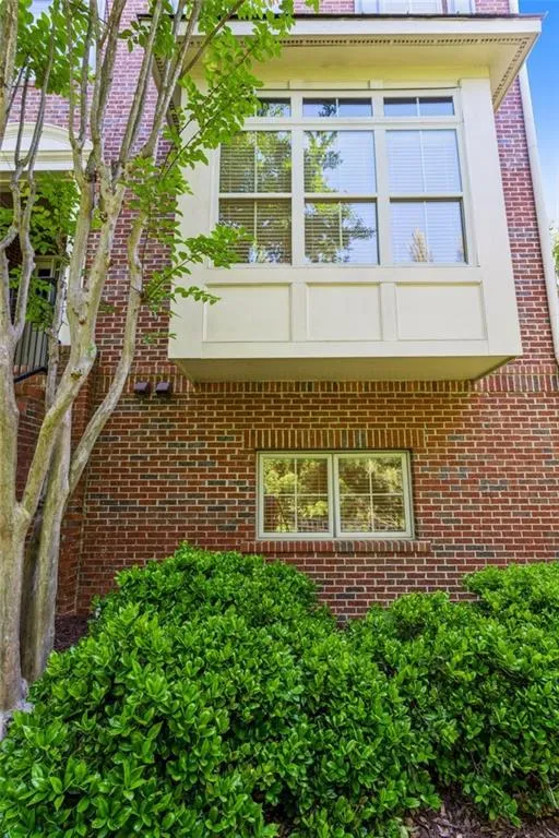 329 Le Gran Bend, Atlanta, Georgia 30328, 2 Bedrooms Bedrooms, ,2 BathroomsBathrooms,Residential,Sold,329 Le Gran Bend,6884389