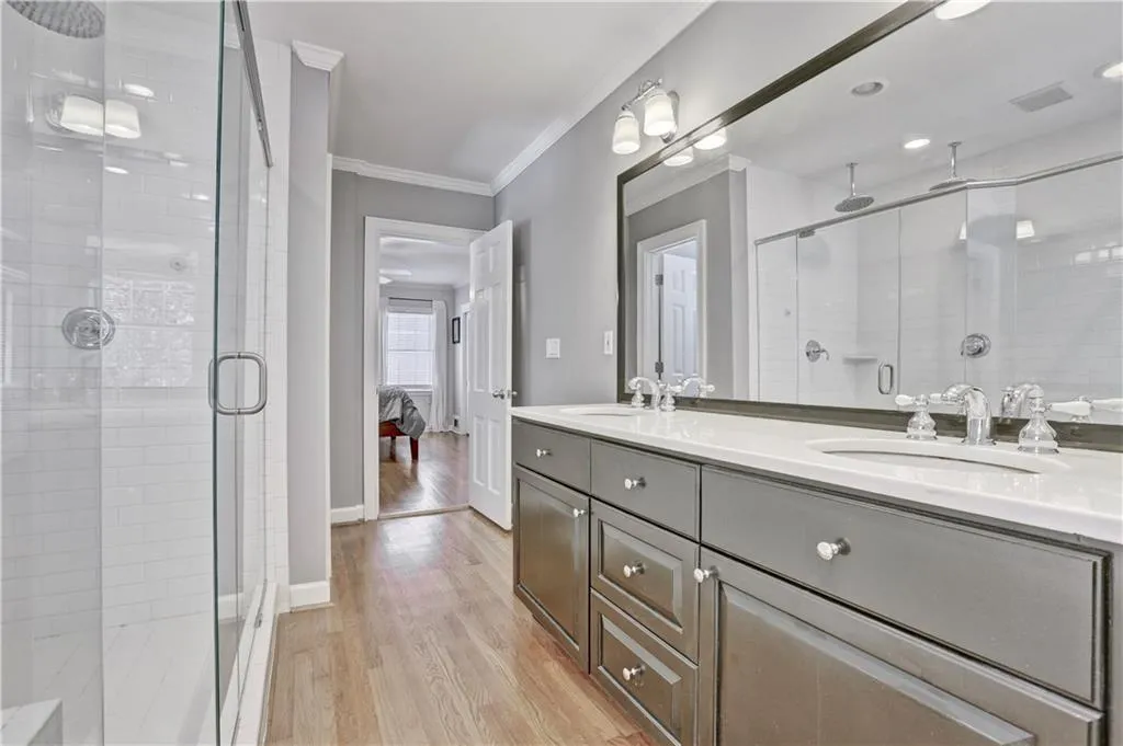 560 Forestdale Drive, Sandy Springs, Georgia 30342, 4 Bedrooms Bedrooms, ,3 BathroomsBathrooms,Residential,Sold,560 Forestdale Drive,5845351