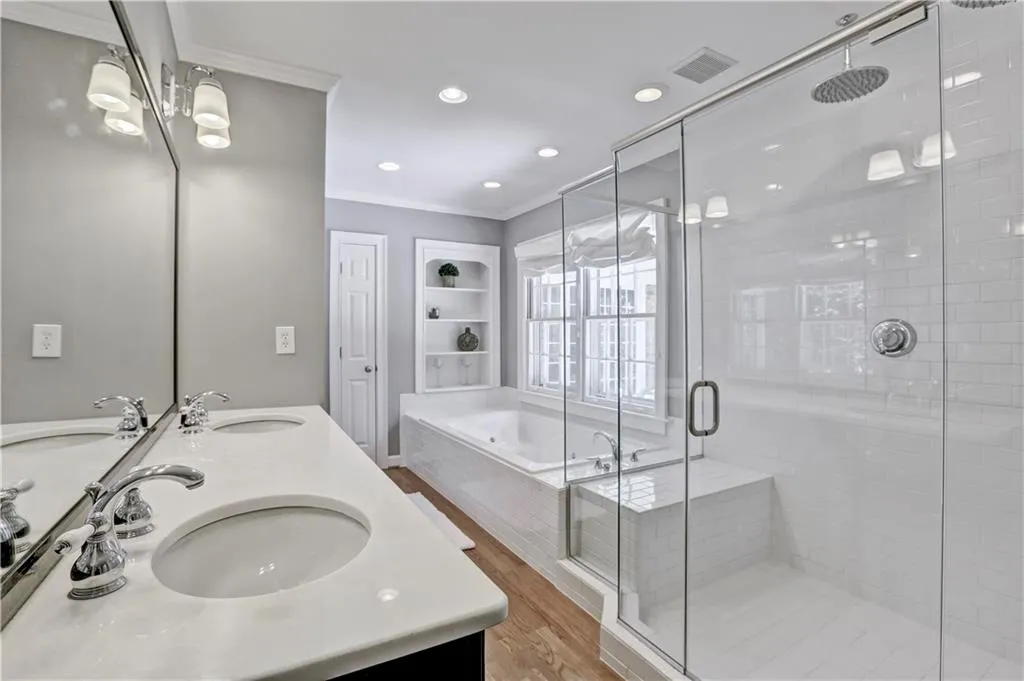 560 Forestdale Drive, Sandy Springs, Georgia 30342, 4 Bedrooms Bedrooms, ,3 BathroomsBathrooms,Residential,Sold,560 Forestdale Drive,5845351
