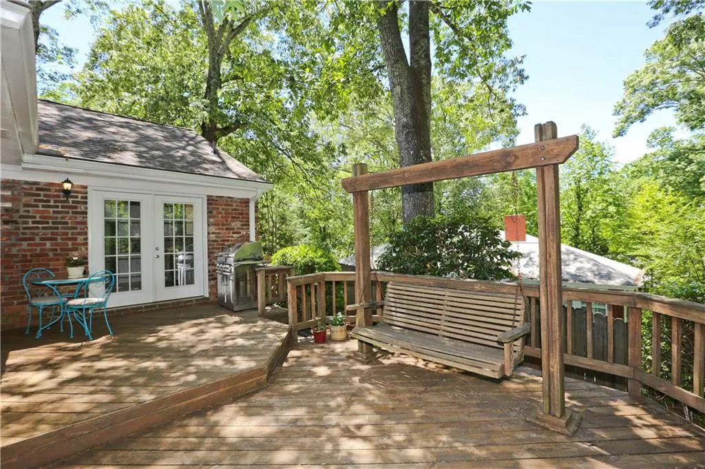 560 Forestdale Drive, Sandy Springs, Georgia 30342, 4 Bedrooms Bedrooms, ,3 BathroomsBathrooms,Residential,Sold,560 Forestdale Drive,5845351