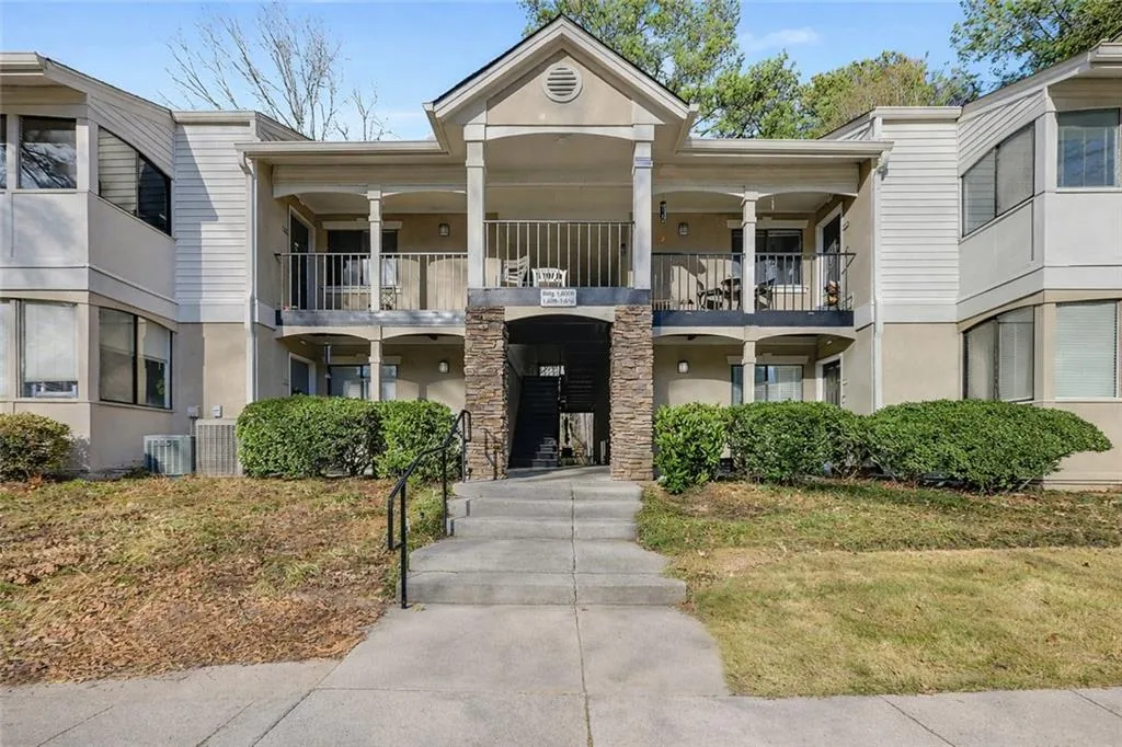 1615 Wingate Way, Atlanta, Georgia 30350, 2 Bedrooms Bedrooms, ,2 BathroomsBathrooms,Residential,For Sale,1615 Wingate Way,7694246