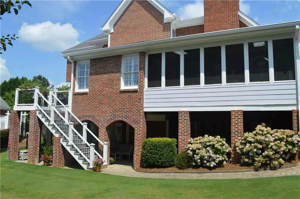 7875 Nesbit Downs Drive, Atlanta, Georgia 30350, 6 Bedrooms Bedrooms, ,6 BathroomsBathrooms,Residential,Sold,7875 Nesbit Downs Drive,5713097