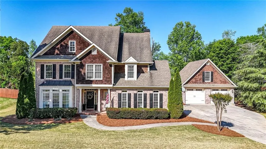 16 Stratford Lane, Cartersville, Georgia 30120