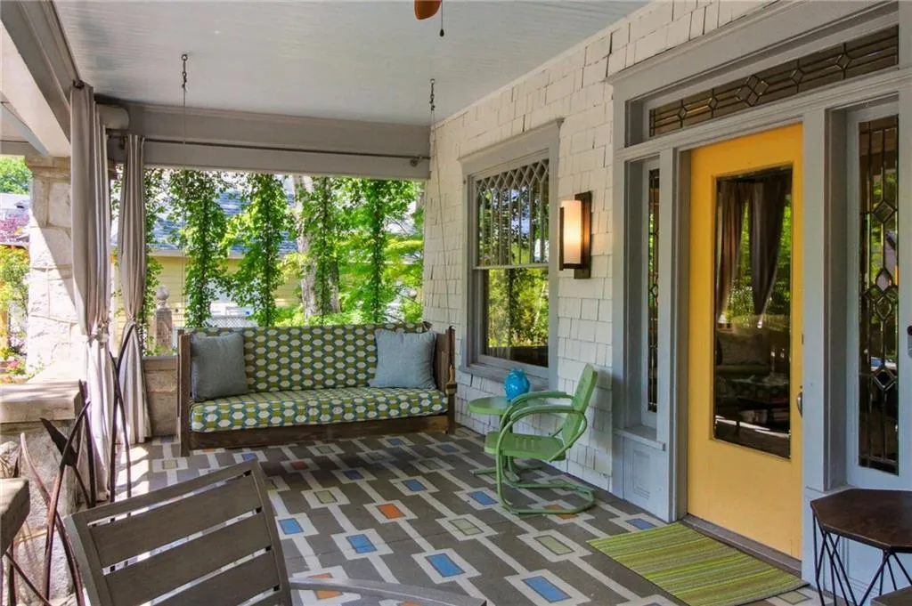 43 Avery Drive Ne, Atlanta, Georgia 30309, 3 Bedrooms Bedrooms, ,3 BathroomsBathrooms,Residential,Sold,43 Avery Drive Ne,7562903