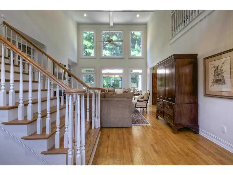 4100 Paran Pointe Drive Nw, Atlanta, Georgia 30327, 3 Bedrooms Bedrooms, ,2 BathroomsBathrooms,Residential,Sold,4100 Paran Pointe Drive Nw,5581421