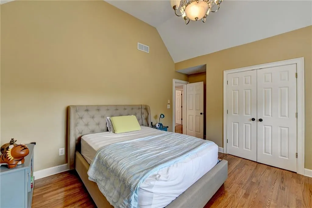 190 Trowbridge Road, Sandy Springs, Georgia 30350, 7 Bedrooms Bedrooms, ,5 BathroomsBathrooms,Residential,Sold,190 Trowbridge Road,7273941