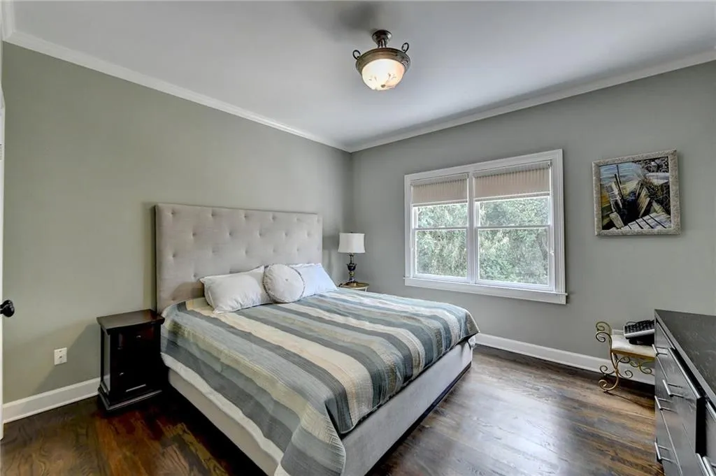 190 Trowbridge Road, Sandy Springs, Georgia 30350, 7 Bedrooms Bedrooms, ,5 BathroomsBathrooms,Residential,Sold,190 Trowbridge Road,7273941