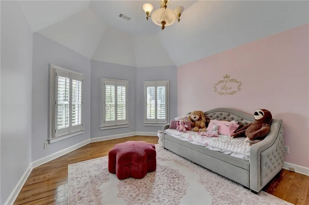 190 Trowbridge Road, Sandy Springs, Georgia 30350, 7 Bedrooms Bedrooms, ,5 BathroomsBathrooms,Residential,Sold,190 Trowbridge Road,7273941