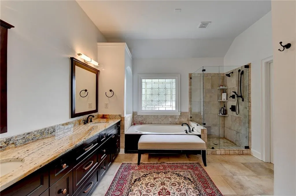 190 Trowbridge Road, Sandy Springs, Georgia 30350, 7 Bedrooms Bedrooms, ,5 BathroomsBathrooms,Residential,Sold,190 Trowbridge Road,7273941
