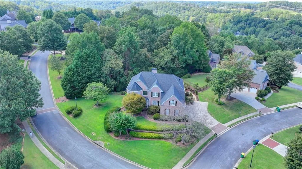 190 Trowbridge Road, Sandy Springs, Georgia 30350, 7 Bedrooms Bedrooms, ,5 BathroomsBathrooms,Residential,Sold,190 Trowbridge Road,7273941