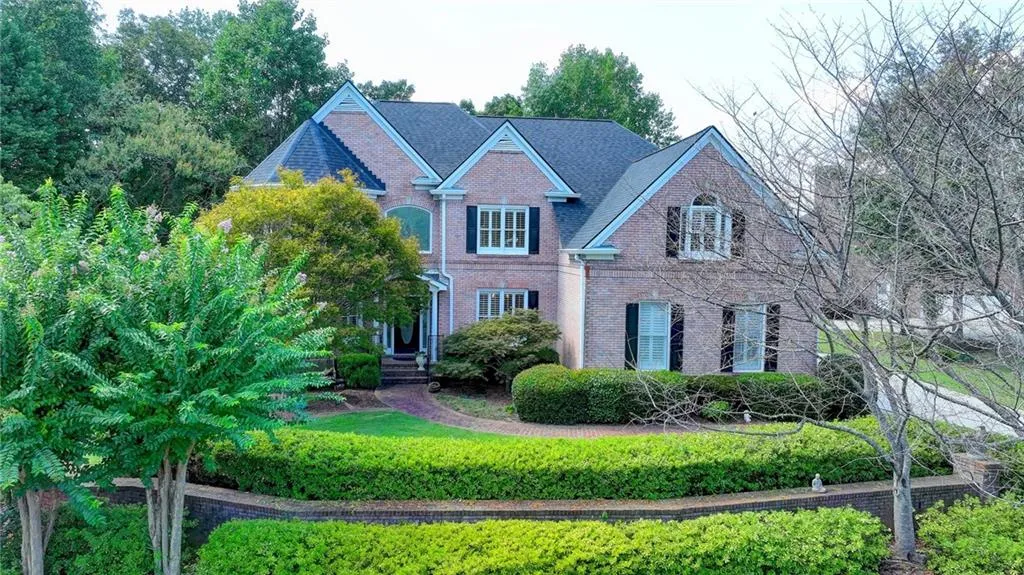 190 Trowbridge Road, Sandy Springs, Georgia 30350, 7 Bedrooms Bedrooms, ,5 BathroomsBathrooms,Residential,Sold,190 Trowbridge Road,7273941
