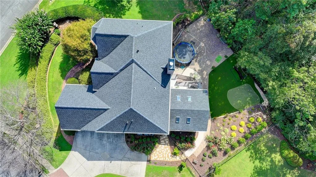 190 Trowbridge Road, Sandy Springs, Georgia 30350, 7 Bedrooms Bedrooms, ,5 BathroomsBathrooms,Residential,Sold,190 Trowbridge Road,7273941
