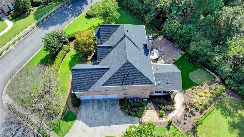 190 Trowbridge Road, Sandy Springs, Georgia 30350, 7 Bedrooms Bedrooms, ,5 BathroomsBathrooms,Residential,Sold,190 Trowbridge Road,7273941