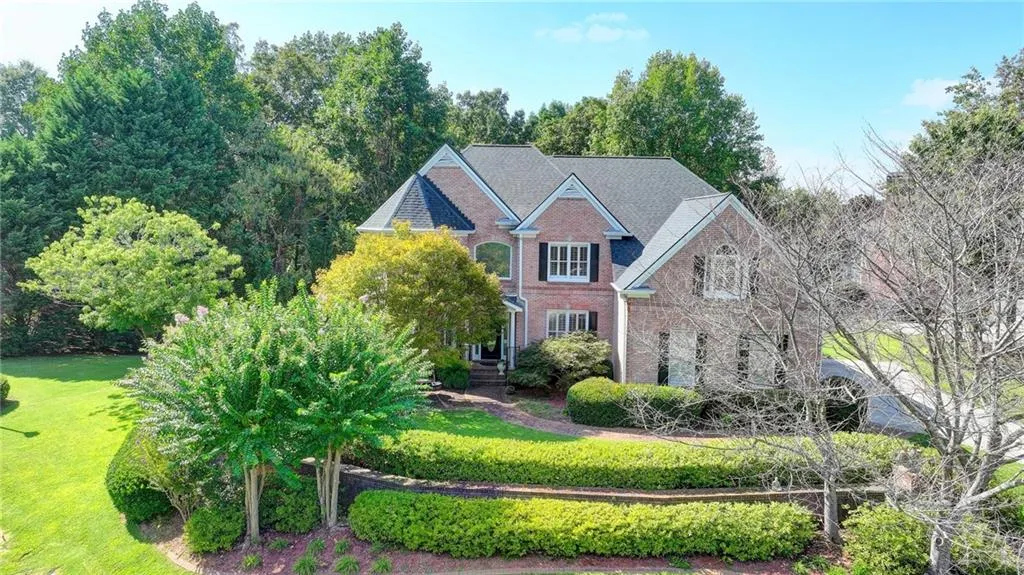 190 Trowbridge Road, Sandy Springs, Georgia 30350, 7 Bedrooms Bedrooms, ,5 BathroomsBathrooms,Residential,Sold,190 Trowbridge Road,7273941