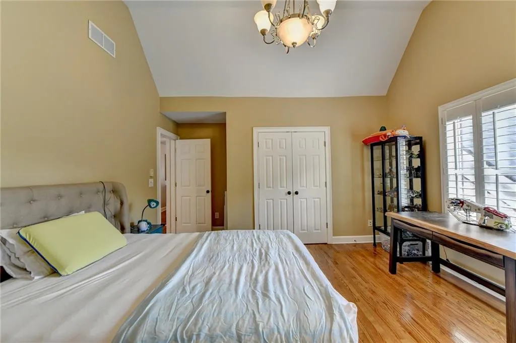 190 Trowbridge Road, Sandy Springs, Georgia 30350, 7 Bedrooms Bedrooms, ,5 BathroomsBathrooms,Residential,Sold,190 Trowbridge Road,7273941