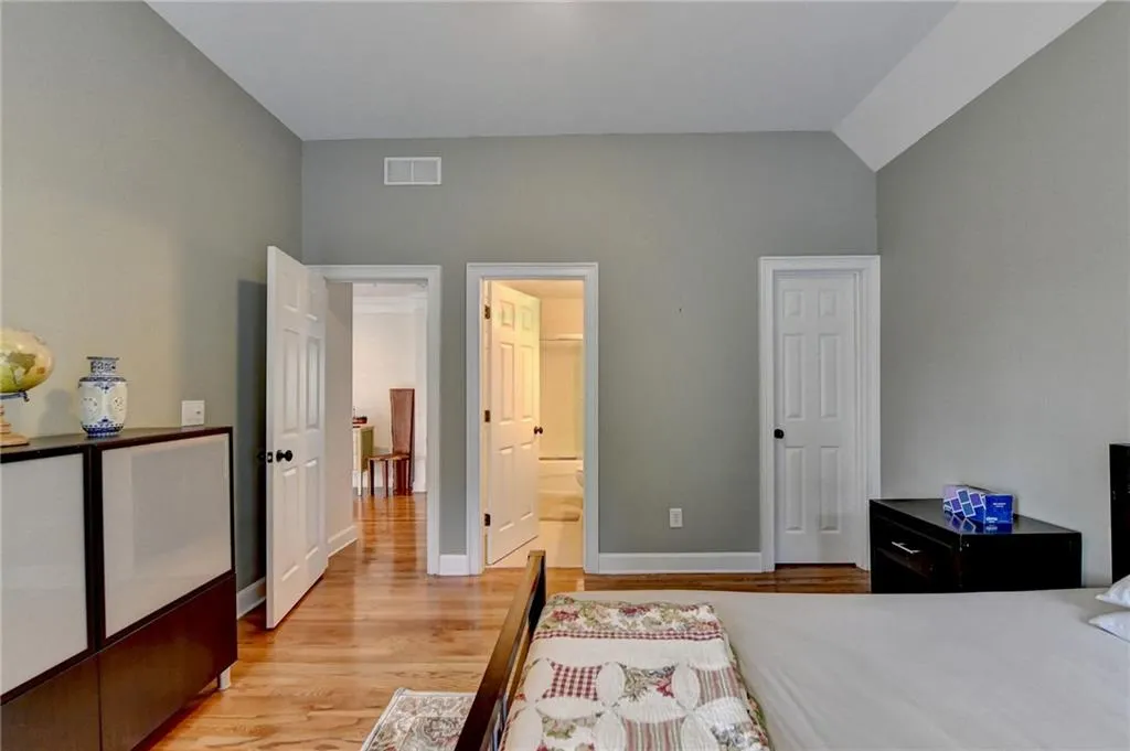 190 Trowbridge Road, Sandy Springs, Georgia 30350, 7 Bedrooms Bedrooms, ,5 BathroomsBathrooms,Residential,Sold,190 Trowbridge Road,7273941