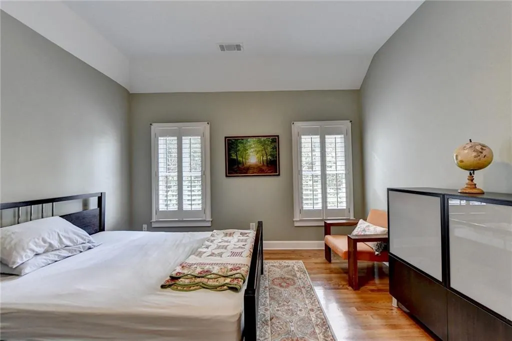 190 Trowbridge Road, Sandy Springs, Georgia 30350, 7 Bedrooms Bedrooms, ,5 BathroomsBathrooms,Residential,Sold,190 Trowbridge Road,7273941