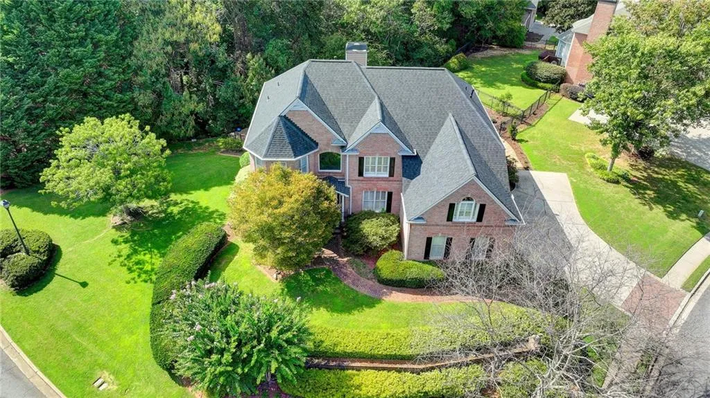 190 Trowbridge Road, Sandy Springs, Georgia 30350, 7 Bedrooms Bedrooms, ,5 BathroomsBathrooms,Residential,Sold,190 Trowbridge Road,7273941