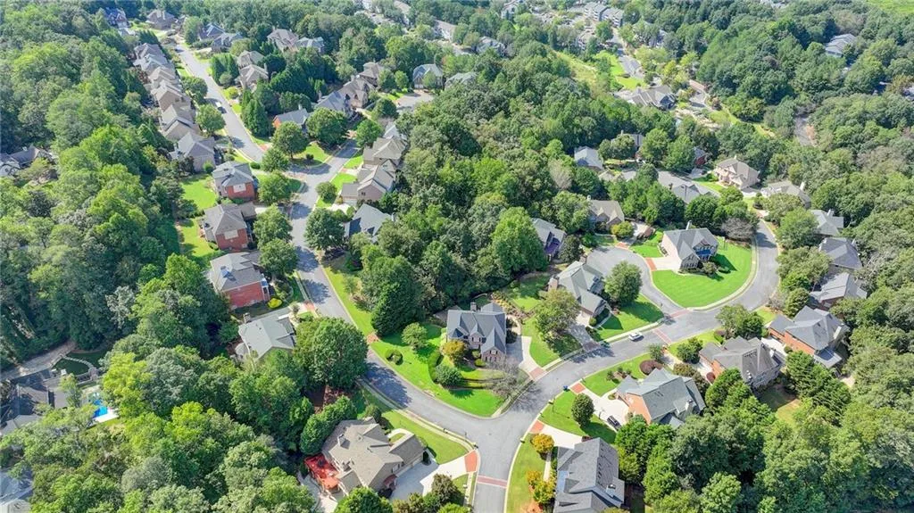 190 Trowbridge Road, Sandy Springs, Georgia 30350, 7 Bedrooms Bedrooms, ,5 BathroomsBathrooms,Residential,Sold,190 Trowbridge Road,7273941