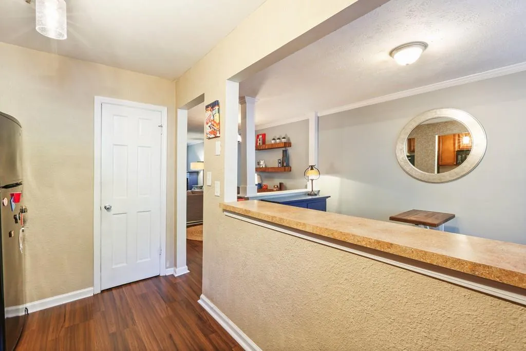 105 River North Drive Unit B, Atlanta, Georgia 30350, 2 Bedrooms Bedrooms, ,2 BathroomsBathrooms,Residential,Sold,105 River North Drive Unit B,5926238