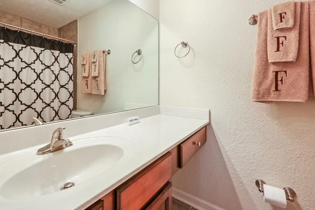 105 River North Drive Unit B, Atlanta, Georgia 30350, 2 Bedrooms Bedrooms, ,2 BathroomsBathrooms,Residential,Sold,105 River North Drive Unit B,5926238