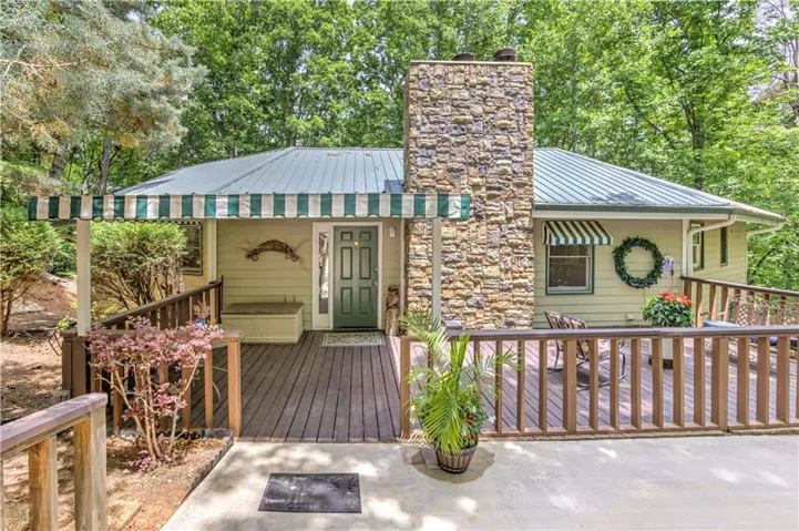 24 Sal Mountain Way, Sautee Nacoochee, Georgia 30571