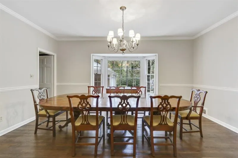 70 River Court Parkway, Sandy Springs, Georgia 30328, 5 Bedrooms Bedrooms, ,3 BathroomsBathrooms,Residential,Sold,70 River Court Parkway,6643102