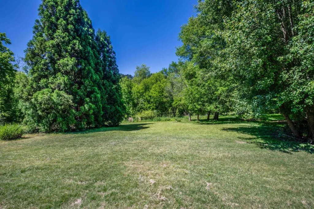 3940 Spalding Drive, Atlanta, Georgia 30350, 5 Bedrooms Bedrooms, ,4 BathroomsBathrooms,Residential,Sold,3940 Spalding Drive,5966432