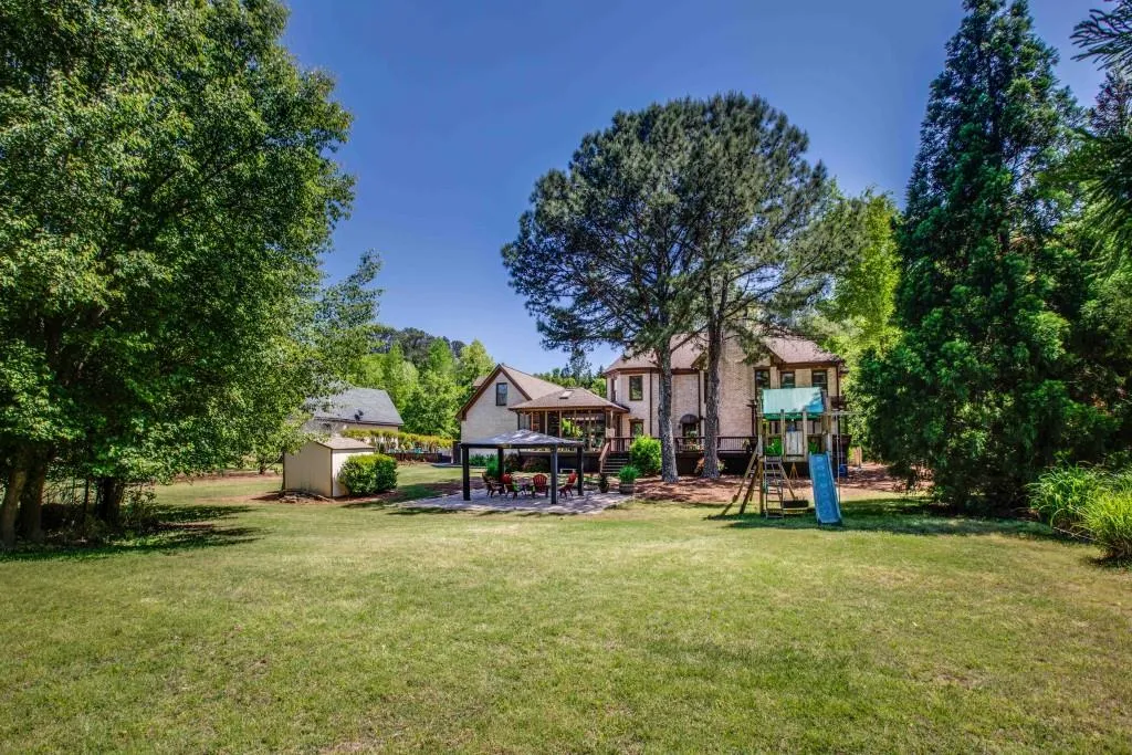 3940 Spalding Drive, Atlanta, Georgia 30350, 5 Bedrooms Bedrooms, ,4 BathroomsBathrooms,Residential,Sold,3940 Spalding Drive,5966432