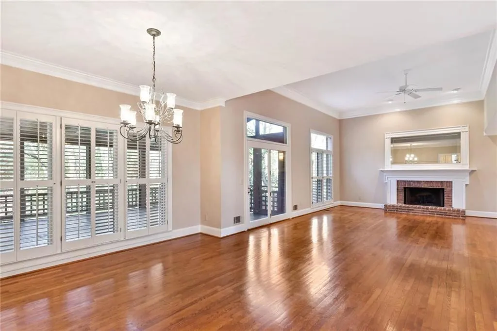 5892 Mitchell Road, Sandy Springs, Georgia 30328, 4 Bedrooms Bedrooms, ,3 BathroomsBathrooms,Residential,Sold,5892 Mitchell Road,6834035