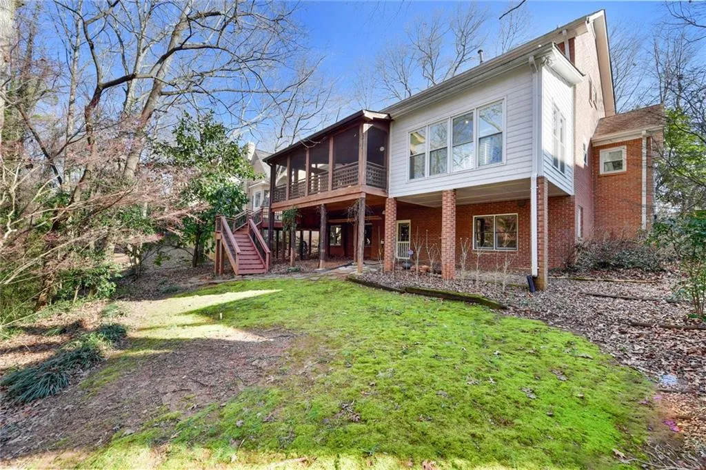 5892 Mitchell Road, Sandy Springs, Georgia 30328, 4 Bedrooms Bedrooms, ,3 BathroomsBathrooms,Residential,Sold,5892 Mitchell Road,6834035