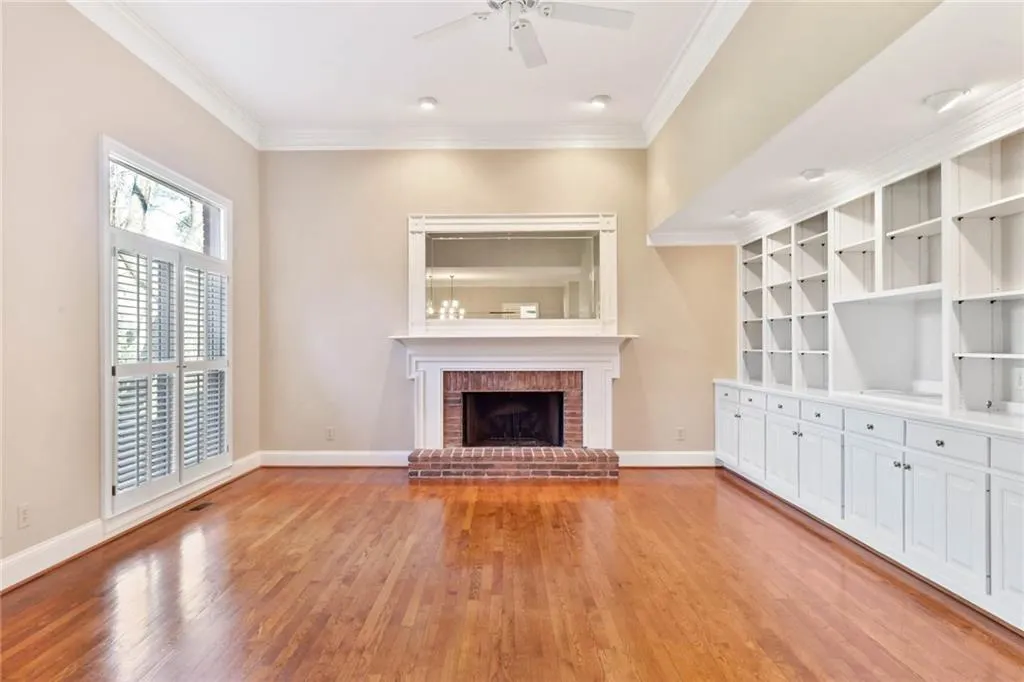5892 Mitchell Road, Sandy Springs, Georgia 30328, 4 Bedrooms Bedrooms, ,3 BathroomsBathrooms,Residential,Sold,5892 Mitchell Road,6834035