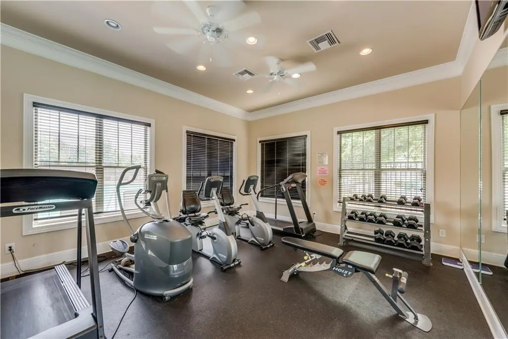 7435 Highland Bluff, Sandy Springs, Georgia 30328, 3 Bedrooms Bedrooms, ,3 BathroomsBathrooms,Residential,Sold,7435 Highland Bluff,5865839