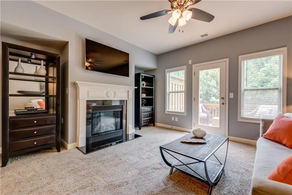 7435 Highland Bluff, Sandy Springs, Georgia 30328, 3 Bedrooms Bedrooms, ,3 BathroomsBathrooms,Residential,Sold,7435 Highland Bluff,5865839