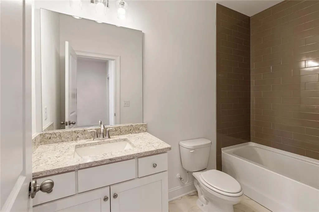 6790 Encore Boulevard, Sandy Springs, Georgia 30328, 3 Bedrooms Bedrooms, ,4 BathroomsBathrooms,Residential,For Sale,6790 Encore Boulevard,7575681
