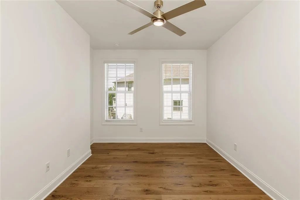 6790 Encore Boulevard, Sandy Springs, Georgia 30328, 3 Bedrooms Bedrooms, ,4 BathroomsBathrooms,Residential,For Sale,6790 Encore Boulevard,7575681