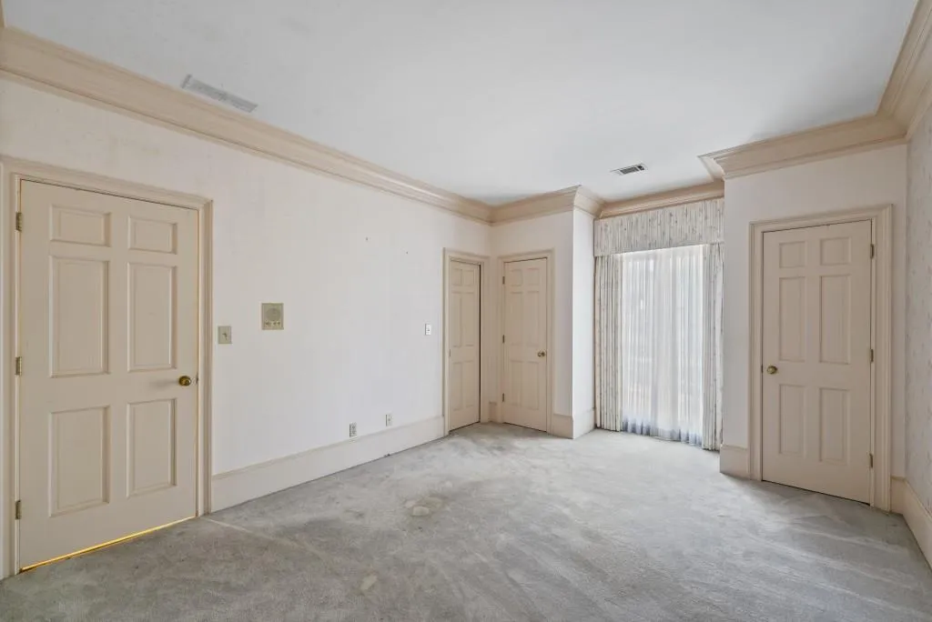 325 Yellowroot Lane, Sandy Springs, Georgia 30350, 5 Bedrooms Bedrooms, ,4 BathroomsBathrooms,Residential,Sold,325 Yellowroot Lane,7506921