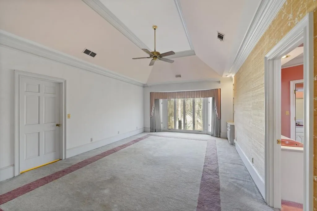 325 Yellowroot Lane, Sandy Springs, Georgia 30350, 5 Bedrooms Bedrooms, ,4 BathroomsBathrooms,Residential,Sold,325 Yellowroot Lane,7506921