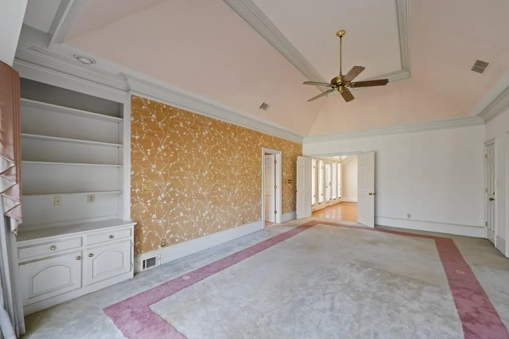 325 Yellowroot Lane, Sandy Springs, Georgia 30350, 5 Bedrooms Bedrooms, ,4 BathroomsBathrooms,Residential,Sold,325 Yellowroot Lane,7506921