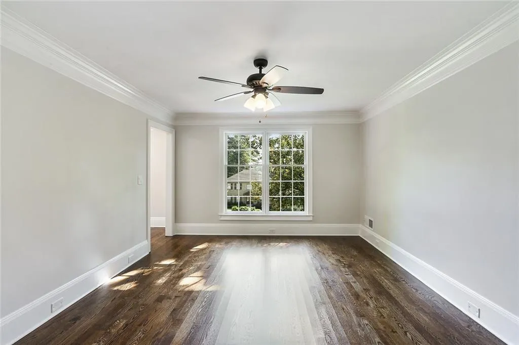 7580 Hunters Woods Drive, Sandy Springs, Georgia 30350, 5 Bedrooms Bedrooms, ,4 BathroomsBathrooms,Residential,Sold,7580 Hunters Woods Drive,6034655