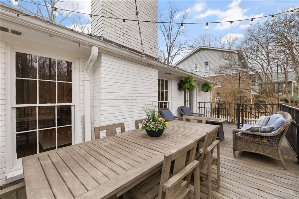 Outdoor deck that is perfect for al fresco dining.