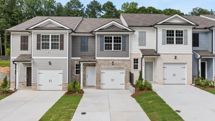 6010 Skylar Drive, South Fulton, Georgia 30331