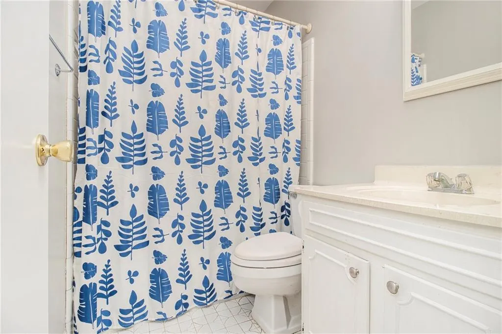 11 Forrest Place, Atlanta, Georgia 30328, 3 Bedrooms Bedrooms, ,3 BathroomsBathrooms,Residential,For Sale,11 Forrest Place,7565207