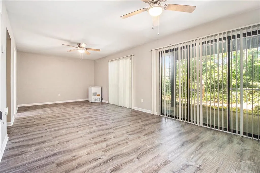 11 Forrest Place, Atlanta, Georgia 30328, 3 Bedrooms Bedrooms, ,3 BathroomsBathrooms,Residential,For Sale,11 Forrest Place,7565207