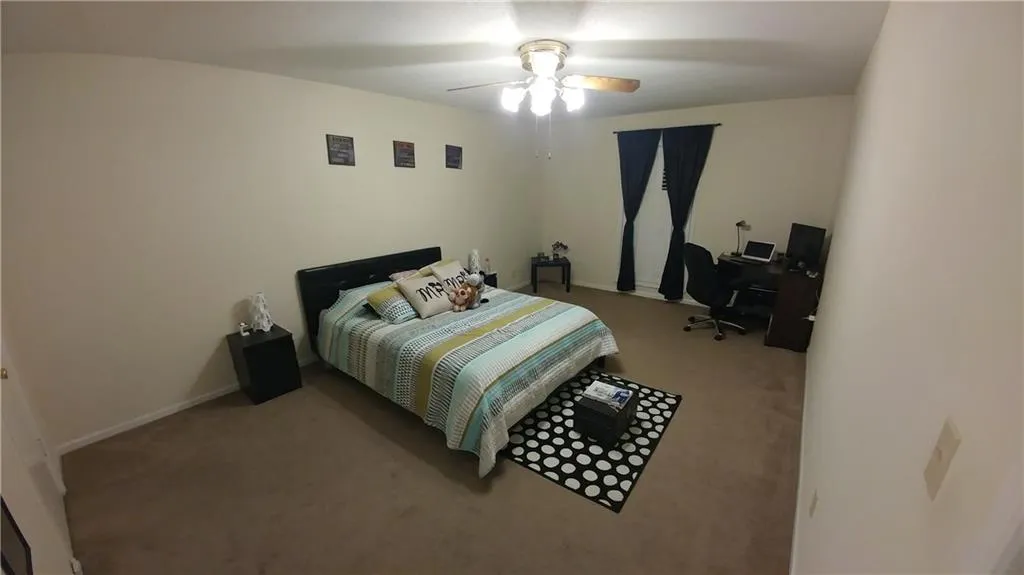 6851 Roswell Road Unit I-6, Sandy Springs, Georgia 30328, 3 Bedrooms Bedrooms, ,2 BathroomsBathrooms,Residential,Sold,6851 Roswell Road Unit I-6,5795633