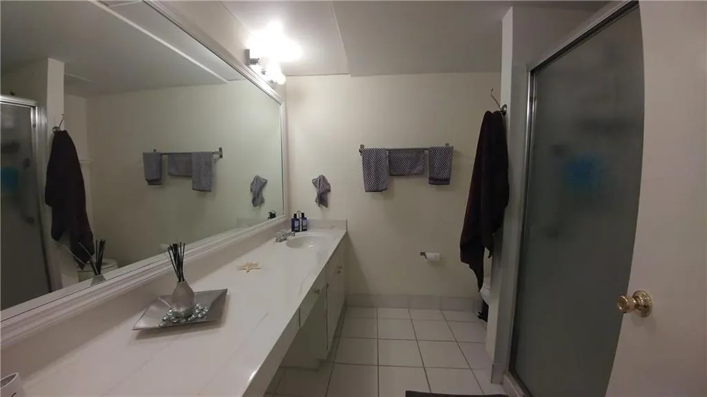 6851 Roswell Road Unit I-6, Sandy Springs, Georgia 30328, 3 Bedrooms Bedrooms, ,2 BathroomsBathrooms,Residential,Sold,6851 Roswell Road Unit I-6,5795633