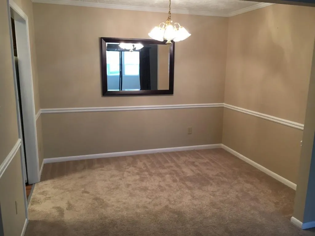 5143 Roswell Road Unit 3, Atlanta, Georgia 30342, 2 Bedrooms Bedrooms, ,1 BathroomBathrooms,Residential,Sold,5143 Roswell Road Unit 3,5818359