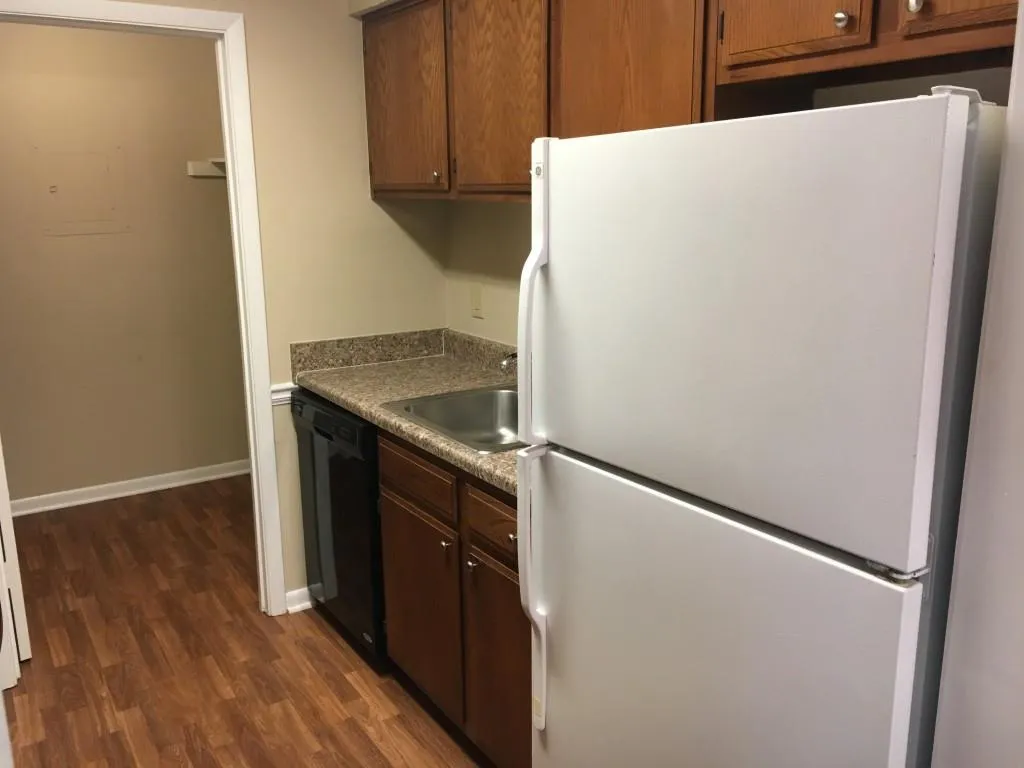 5143 Roswell Road Unit 3, Atlanta, Georgia 30342, 2 Bedrooms Bedrooms, ,1 BathroomBathrooms,Residential,Sold,5143 Roswell Road Unit 3,5818359